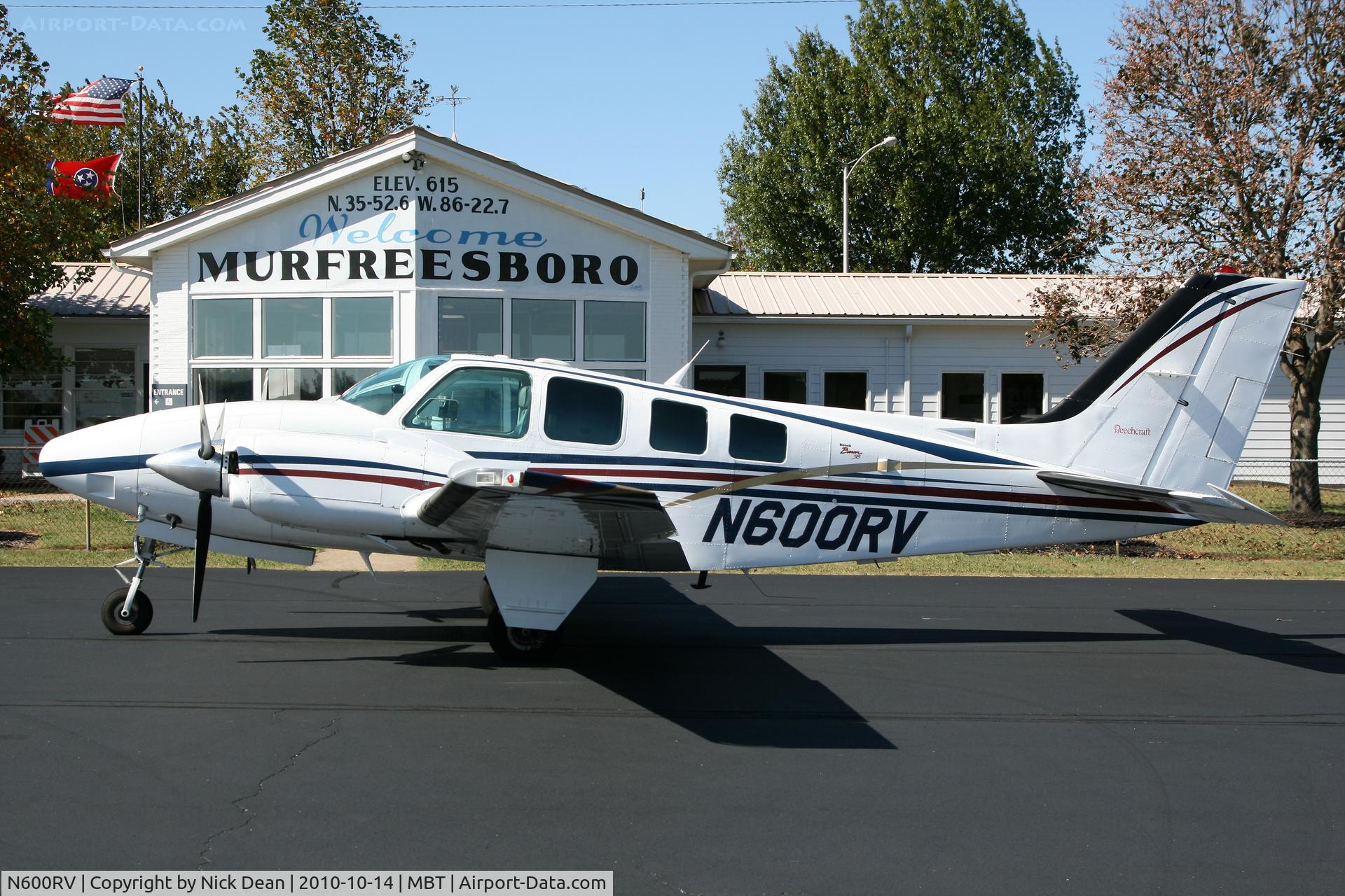 N600RV, 1998 Raytheon Aircraft Company 58 C/N TH-1854, KMBT