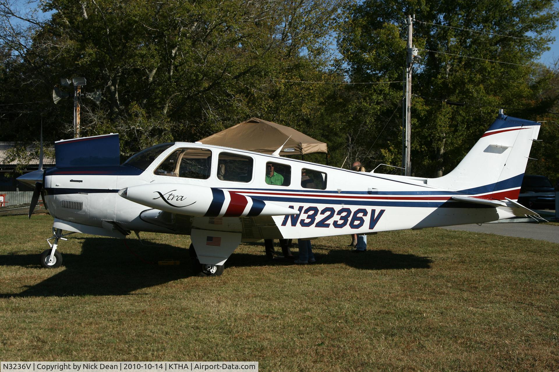 N3236V, 1985 Beech A36 Bonanza 36 C/N E-2271, KTHA 