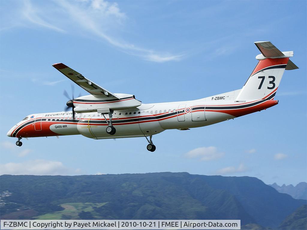 F-ZBMC, 2001 De Havilland Canada DHC-8-402Q-MR Dash 8 C/N 4040, Landing rwy 14