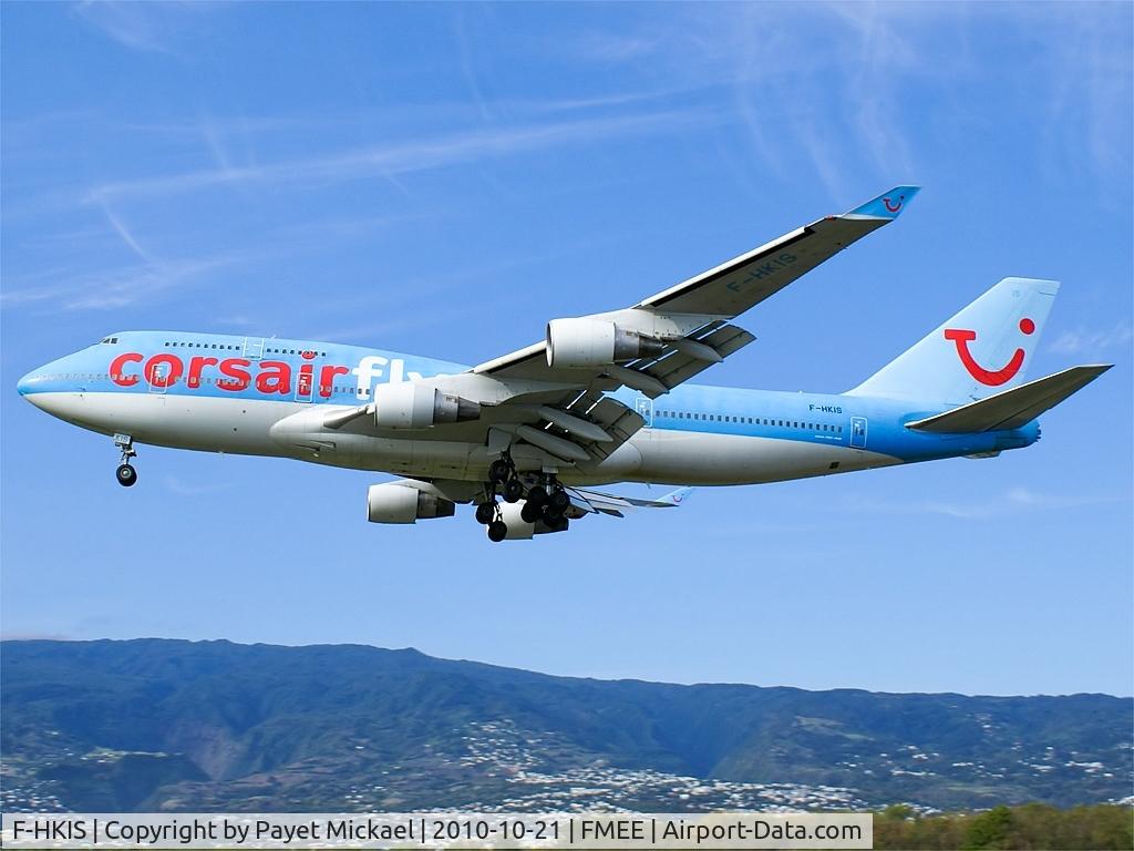 F-HKIS, 1992 Boeing 747-422 C/N 25380, landing rwy 14