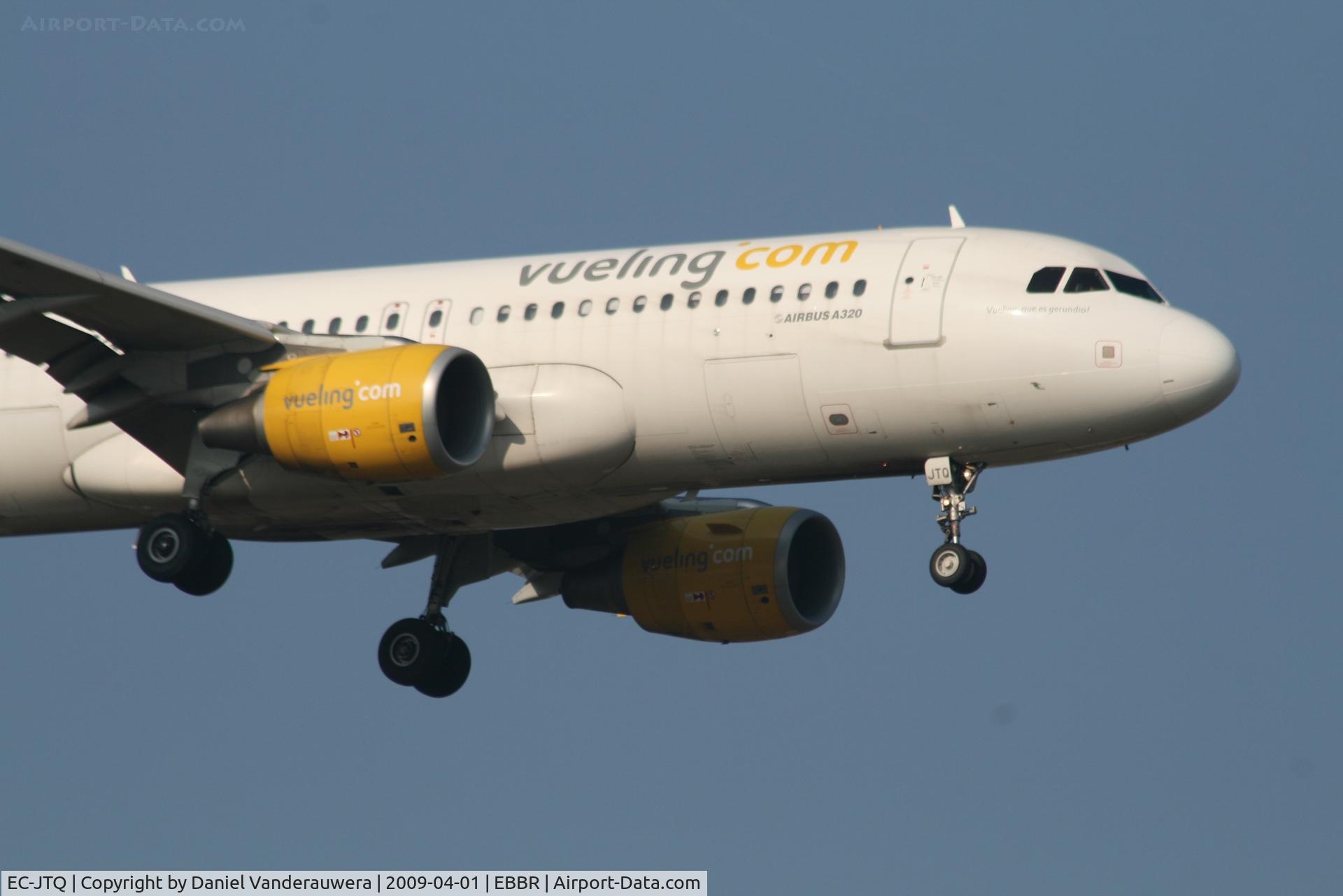 EC-JTQ, 2006 Airbus A320-214 C/N 2794, Arrival of flight VY5210 to RWY 02
