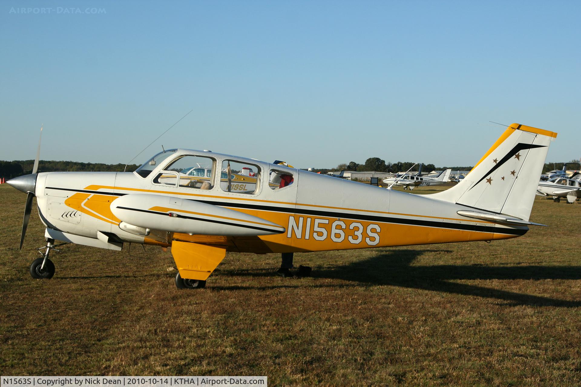 N1563S, 1962 Beech 35-B33 Debonair C/N CD-524, KTHA 