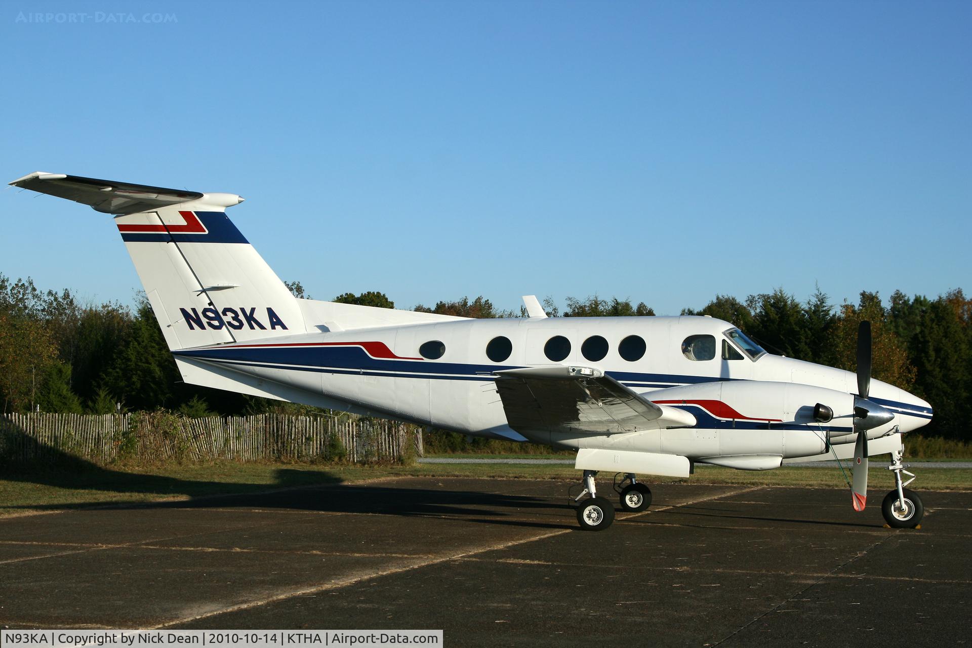 N93KA, 1980 Beech F90 King Air C/N LA-24, KTHA 