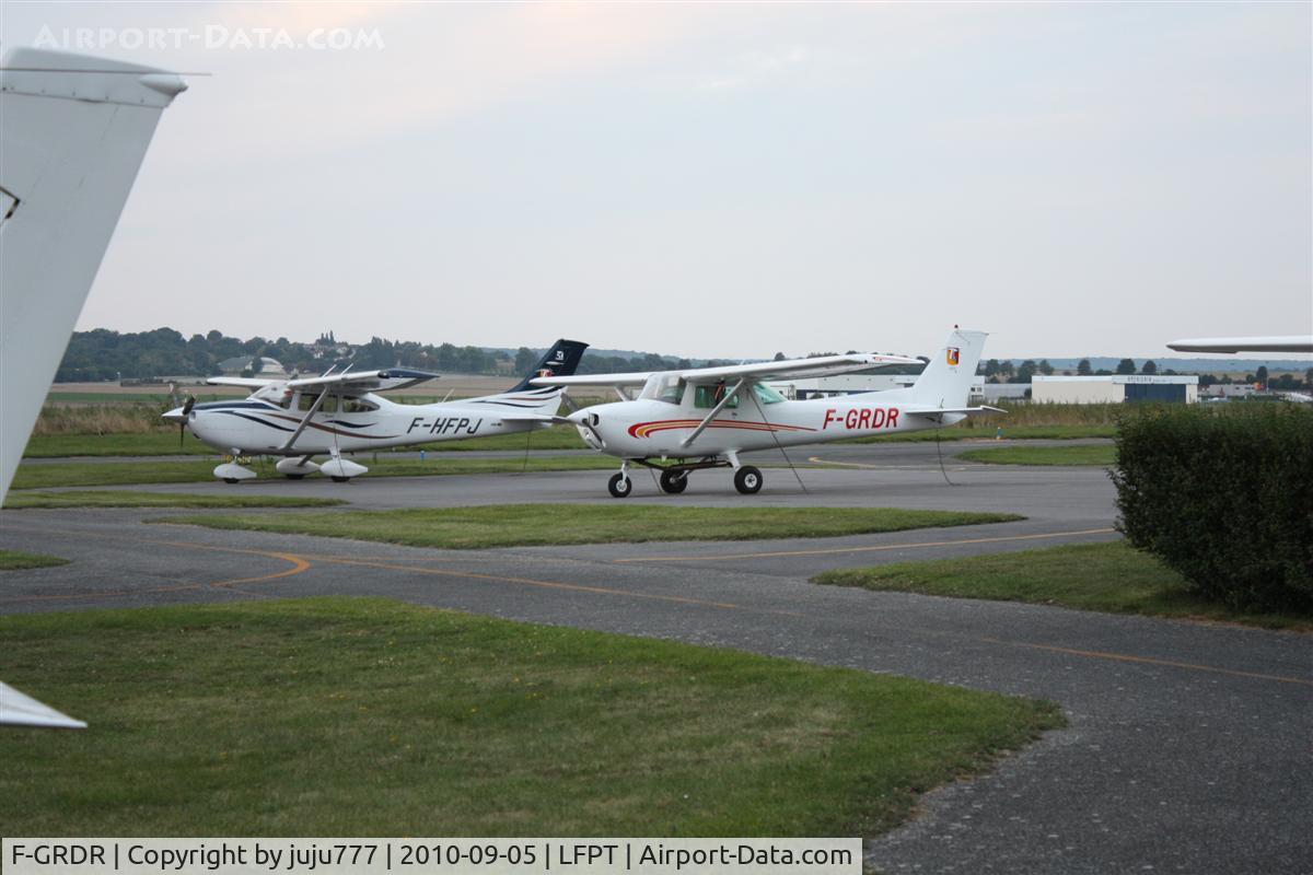 F-GRDR, Reims F150L C/N 74024, on display at Pontoise