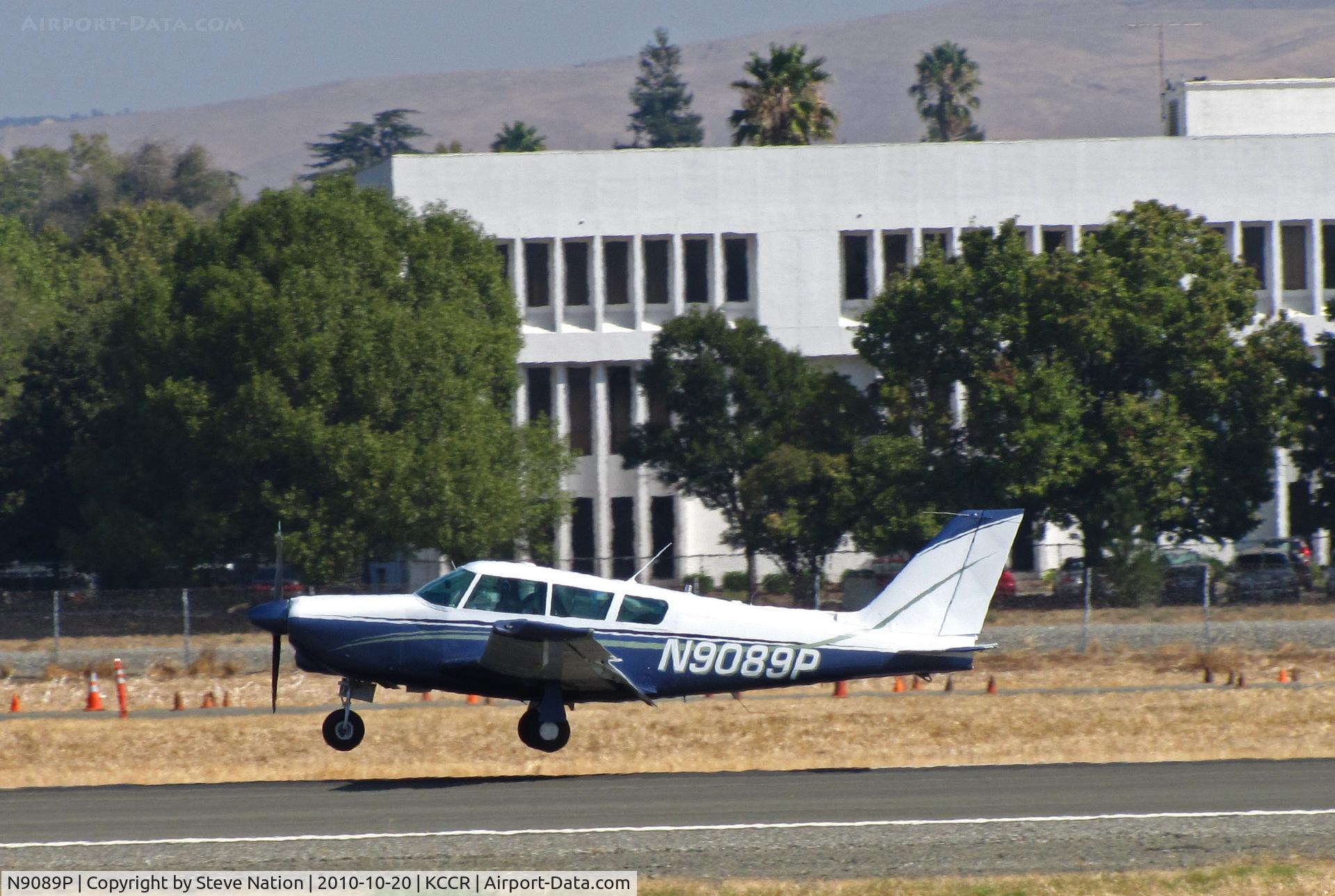 N9089P, 1966 Piper PA-24-260 Comanche C/N 24-4563, 1966 PA-24-260 Comanche arriving at Buchanan Field