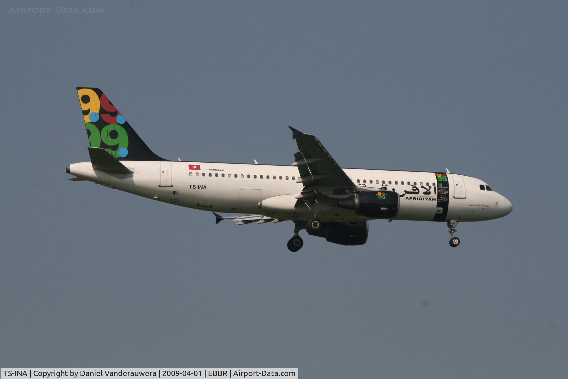 TS-INA, 1999 Airbus A320-214 C/N 1121, Flight 8U924 is descending to rwy 02