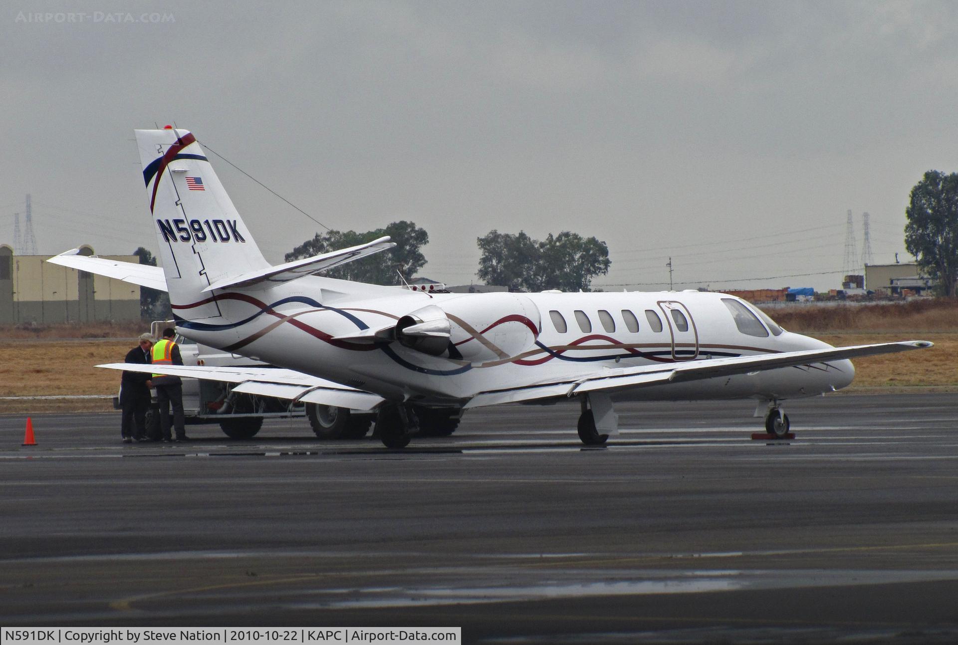 N591DK, 2001 Cessna 560 C/N 560-0591, 2001 Cessna 560 parked on Bizjet ramp at Napa, CA