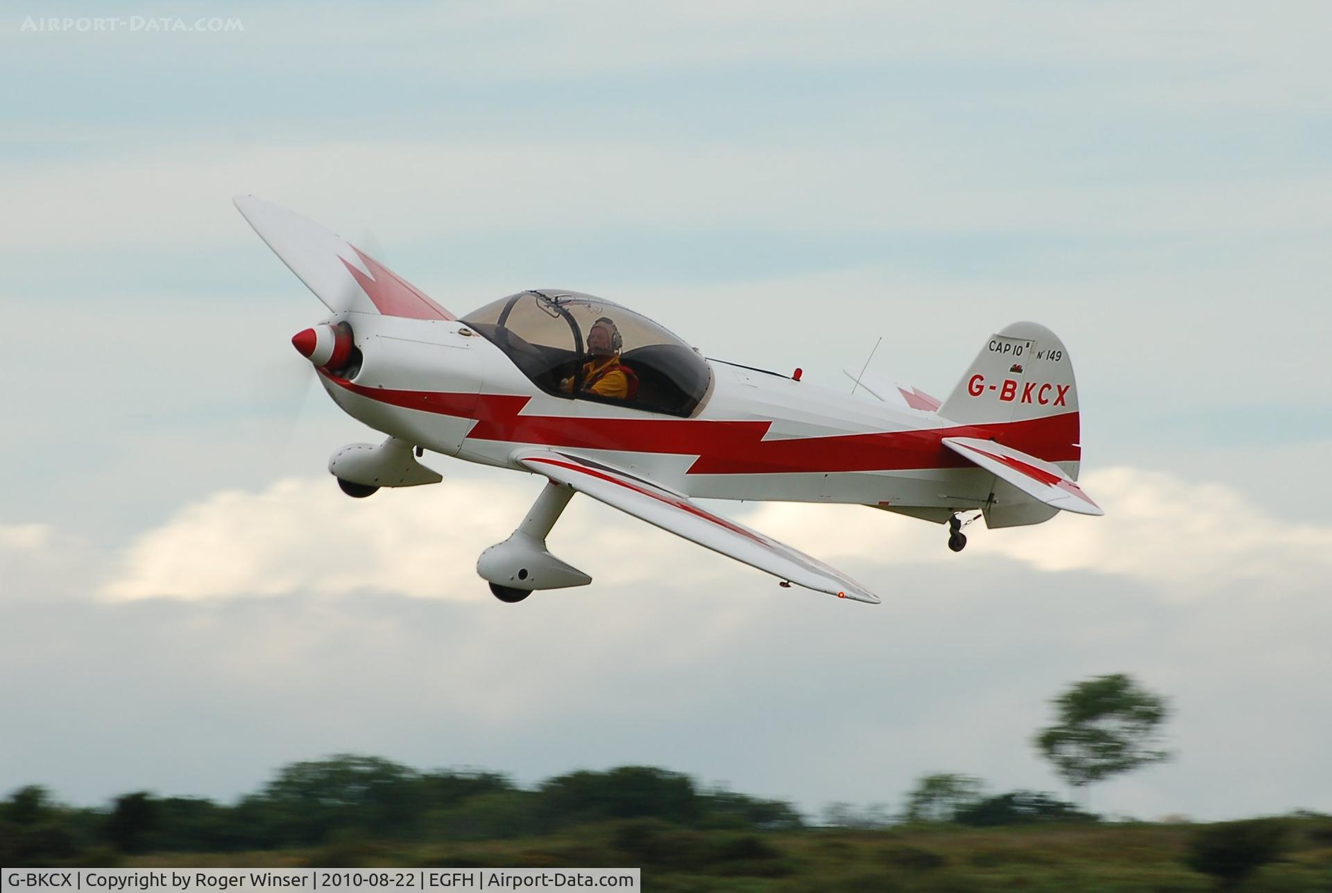 G-BKCX, 1982 Mudry CAP-10B C/N 149, Flyby over Runway 22