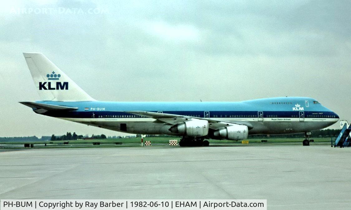 PH-BUM, 1979 Boeing 747-206B (SUD) C/N 21659, Boeing 747-206B [21659] KLM Schiphol~PH 10/06/1982 image from a slide.