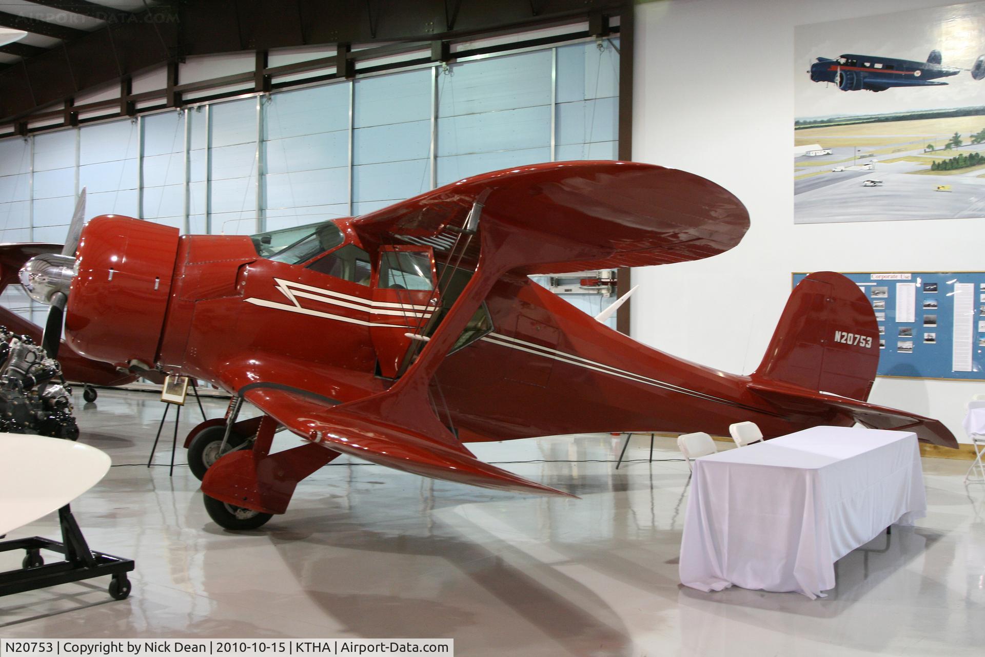 N20753, 1940 Beech D17S Staggerwing C/N 395, KTHA Beech party 2010