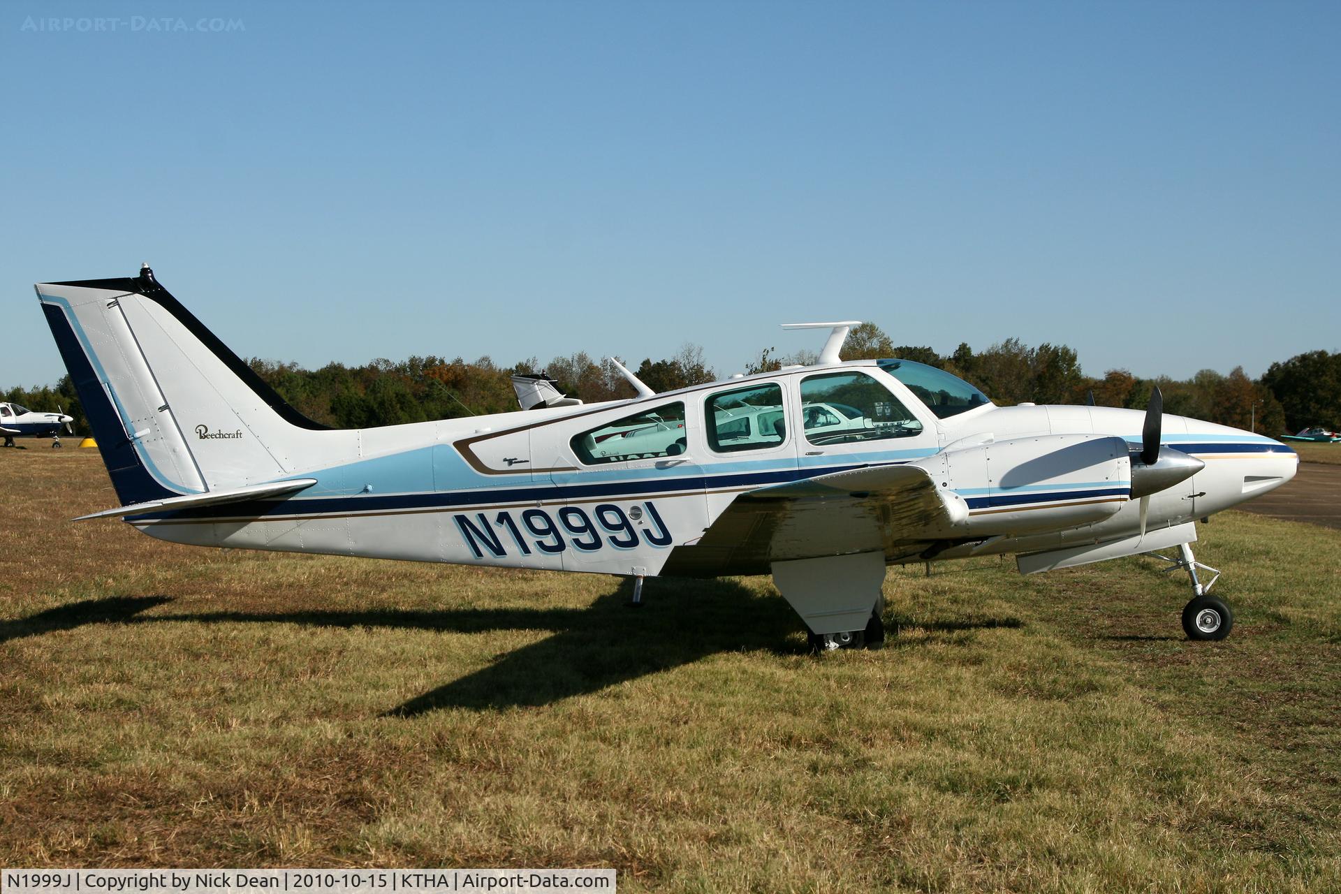 N1999J, 1967 Beech C55 Baron (95-C55) C/N TE-344, KTHA Beech party 2010