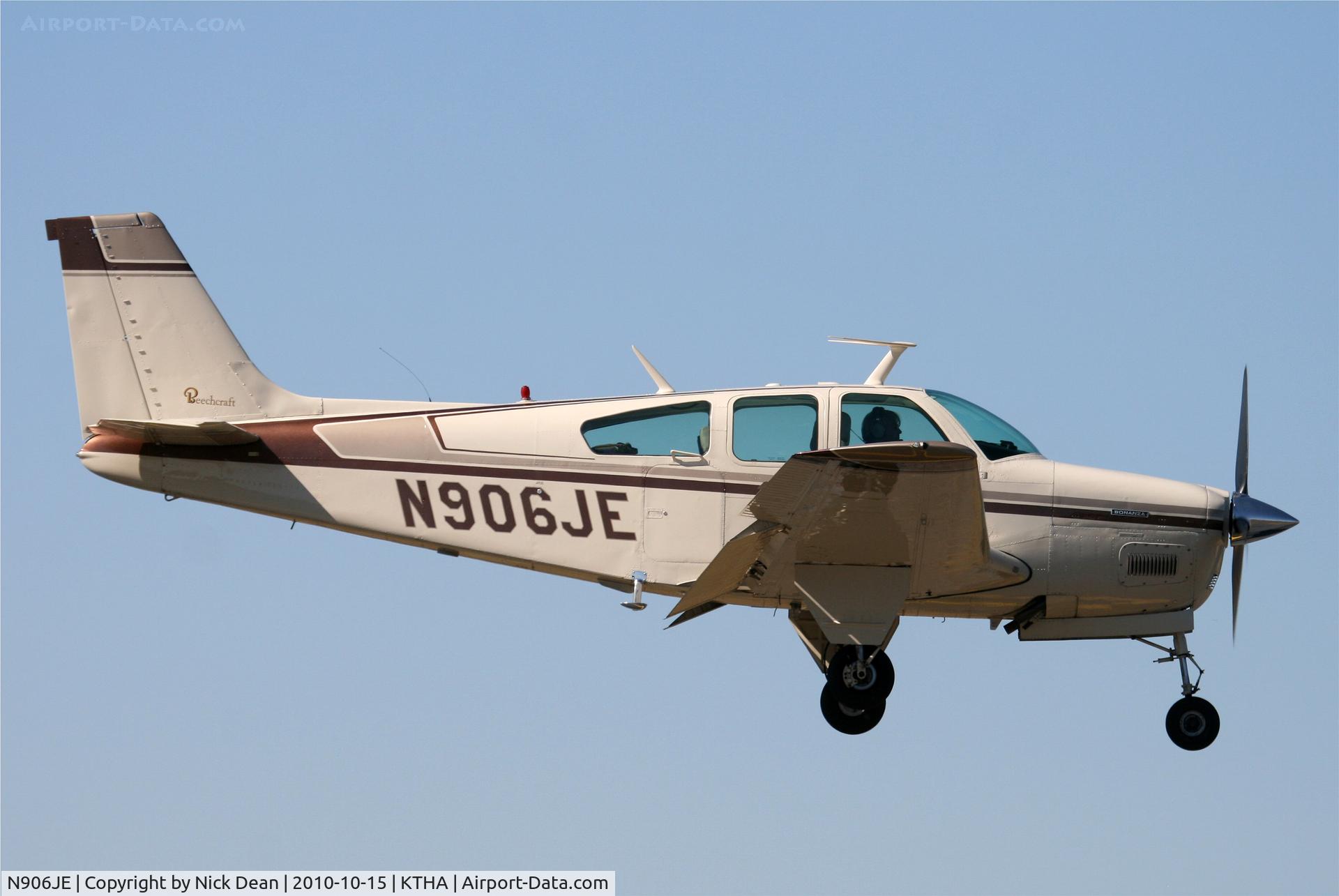 N906JE, 1970 Beech F33 Bonanza C/N CD-1249, KTHA Beech party 2010