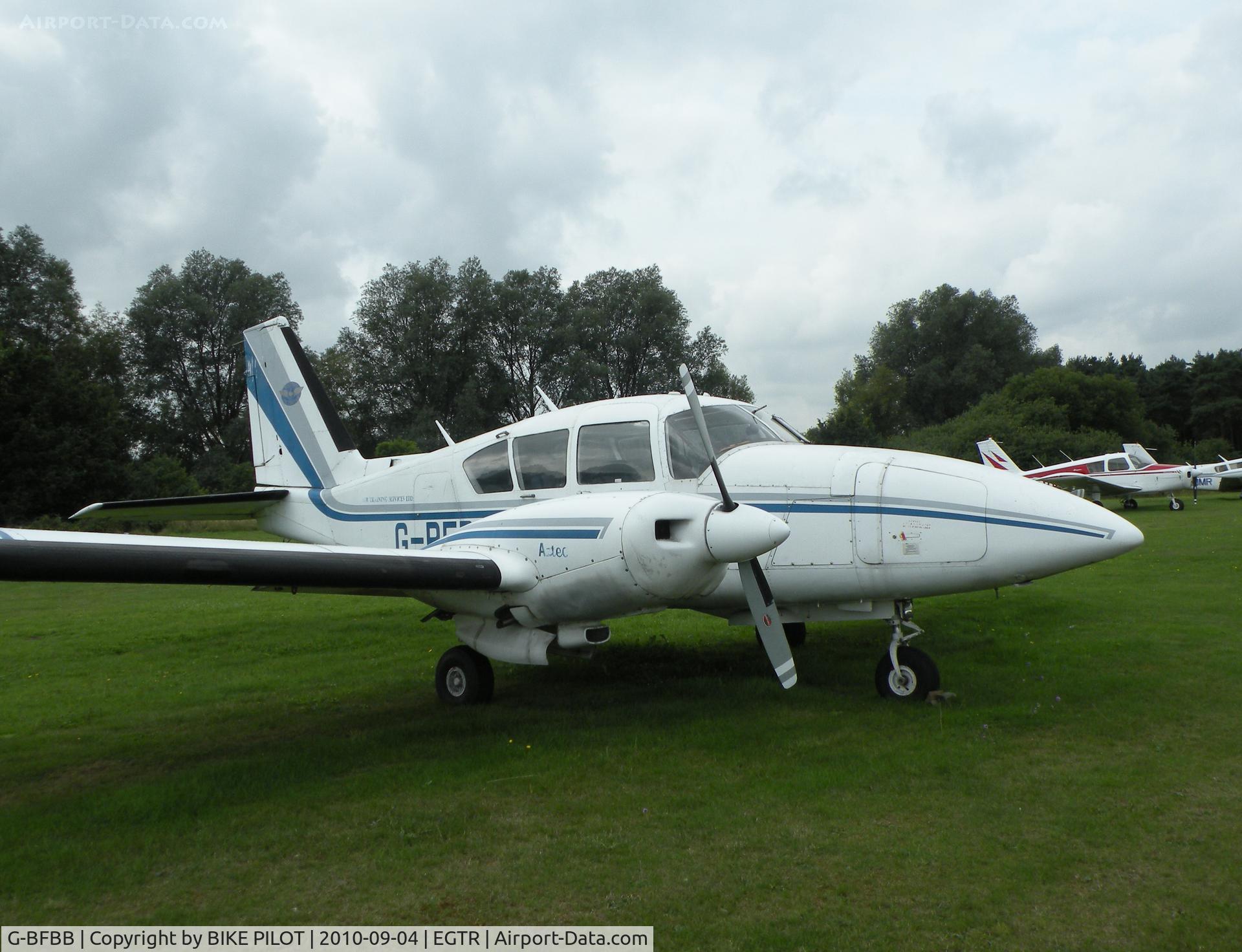 G-BFBB, 1973 Piper PA-E23-250 Aztec C/N 27-7405294, Classic Aztec
