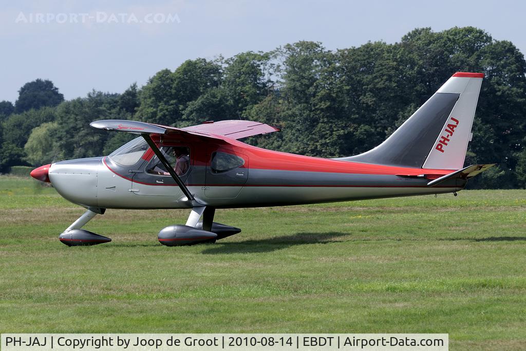 PH-JAJ, 2009 Glasair GS-2 Sportsman 2+2 C/N 7294, arrival at the oldtimer fly-in.