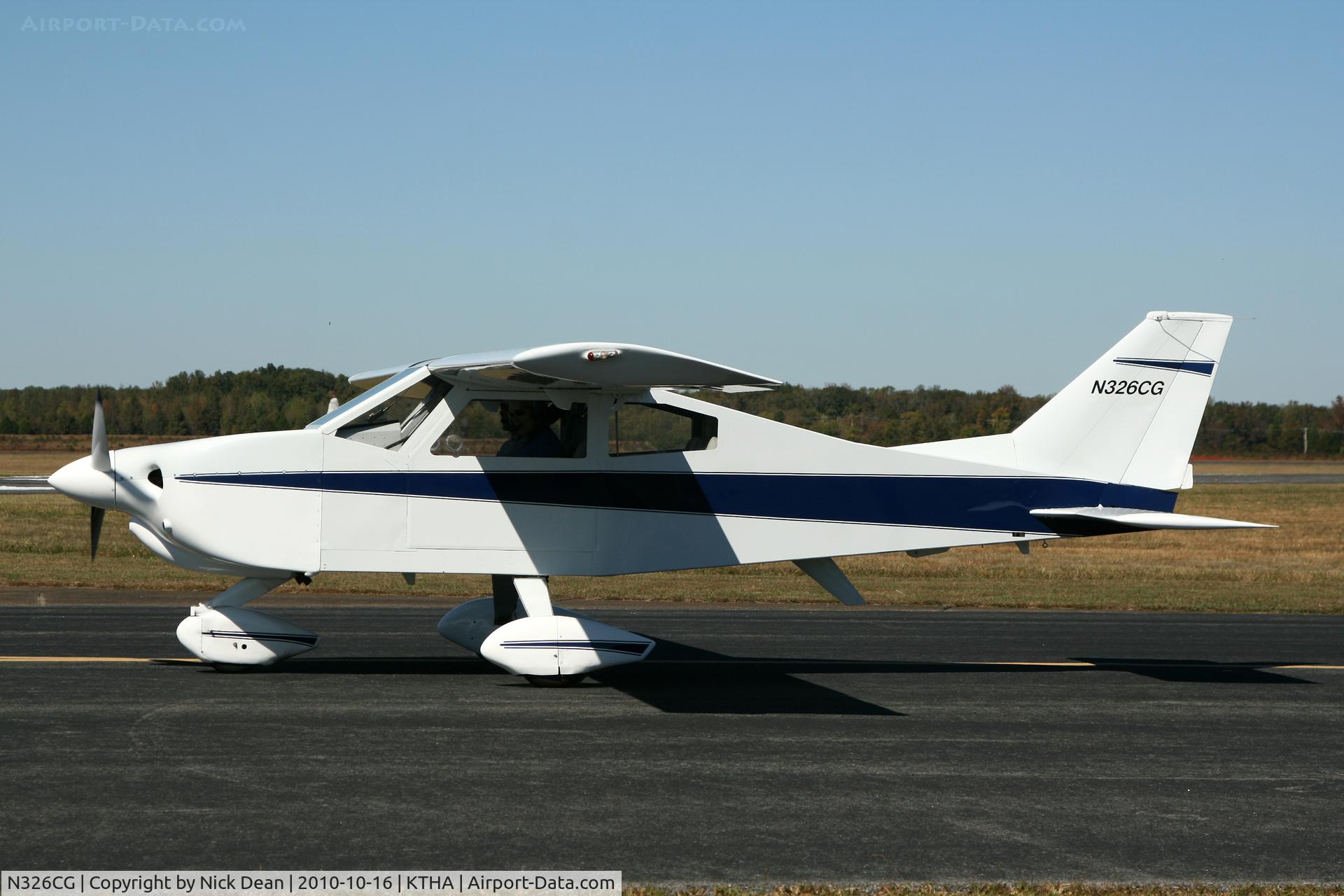 N326CG, 2005 Bede BD-4 C/N BD4K-00-110, KTHA Beech party 2010