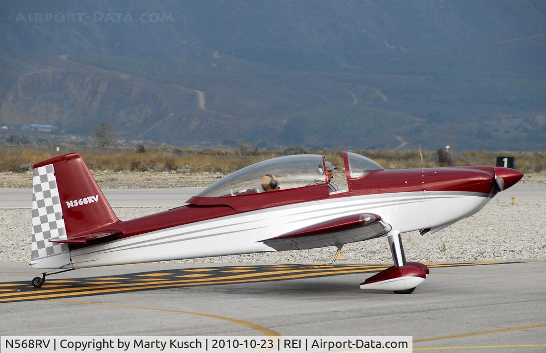 N568RV, Vans RV-8 C/N 81000, Arrival on Runway 26.