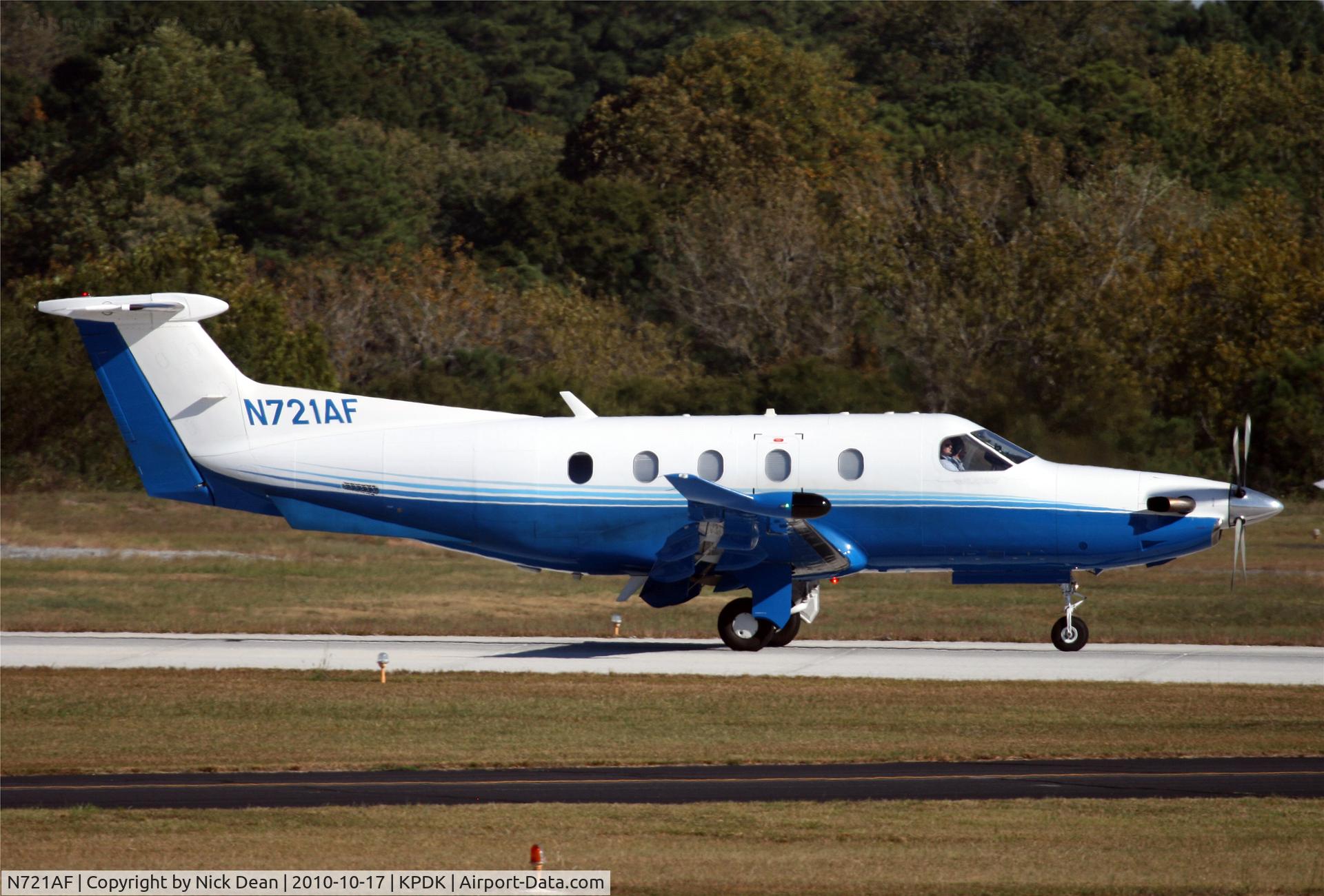 N721AF, 2006 Pilatus PC-12/47 C/N 721, KPDK NBAA 2010