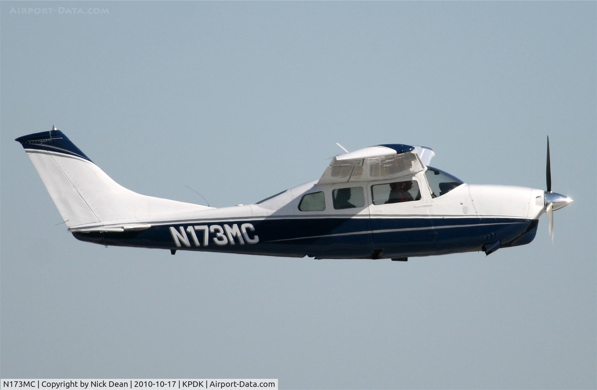 N173MC, 1968 Cessna 210H Centurion C/N 21058960, KPDK NBAA 2010