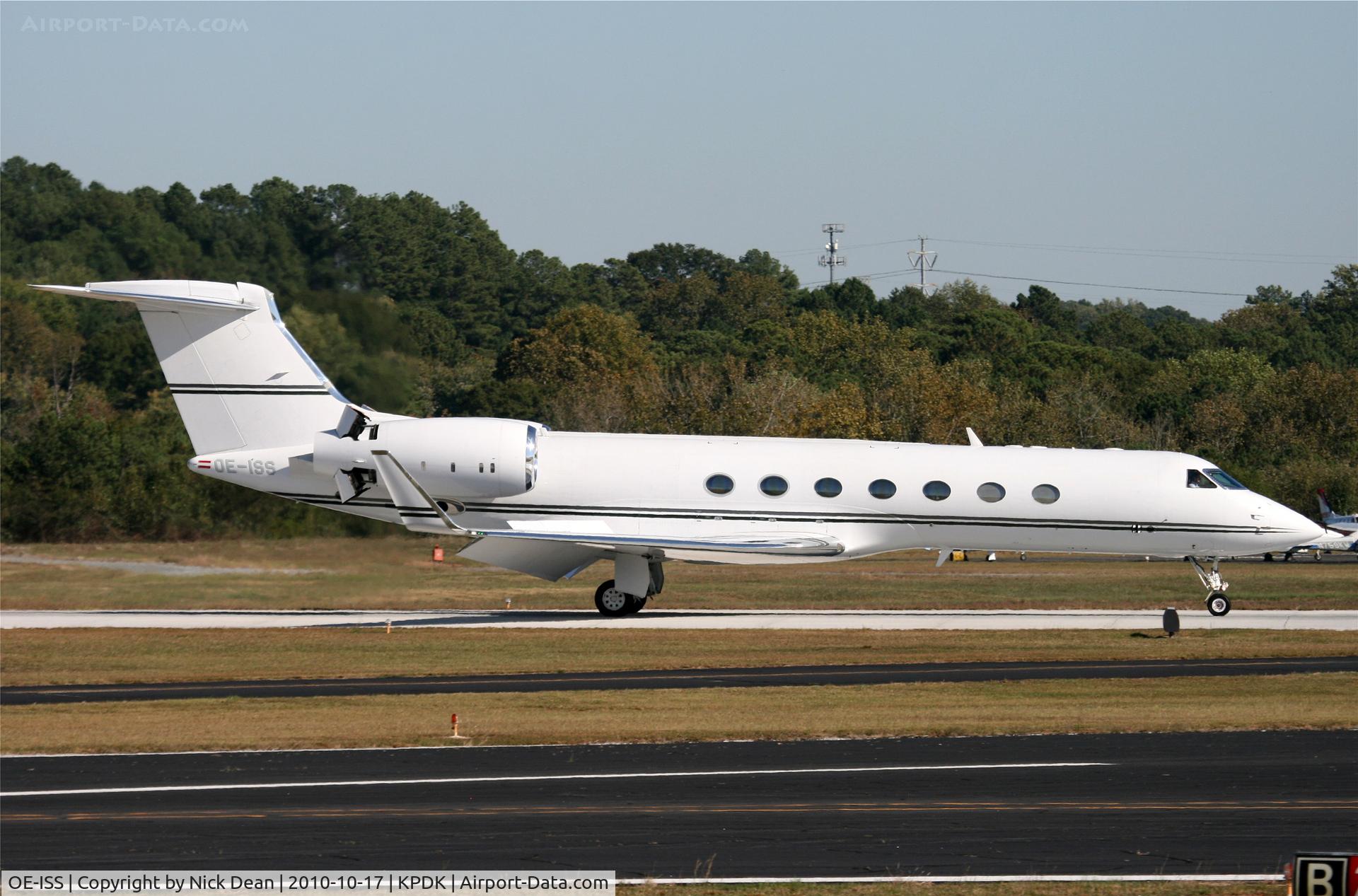 OE-ISS, 2003 Gulfstream Aerospace V-SP G550 C/N 5022, KPDK NBAA 2010