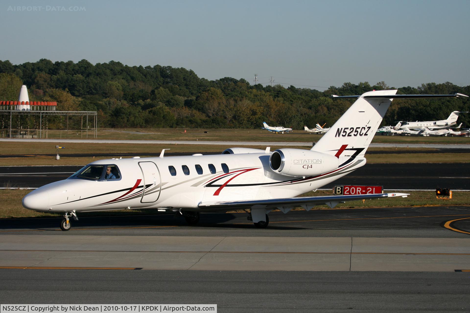 N525CZ, 2011 Cessna 525C CitationJet CJ4 C/N 525C-0004, KPDK NBAA 2010