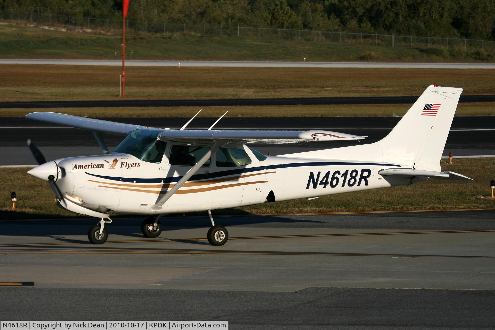 N4618R, 1979 Cessna 172RG Cutlass RG C/N 172RG0005, KPDK NBAA 2010