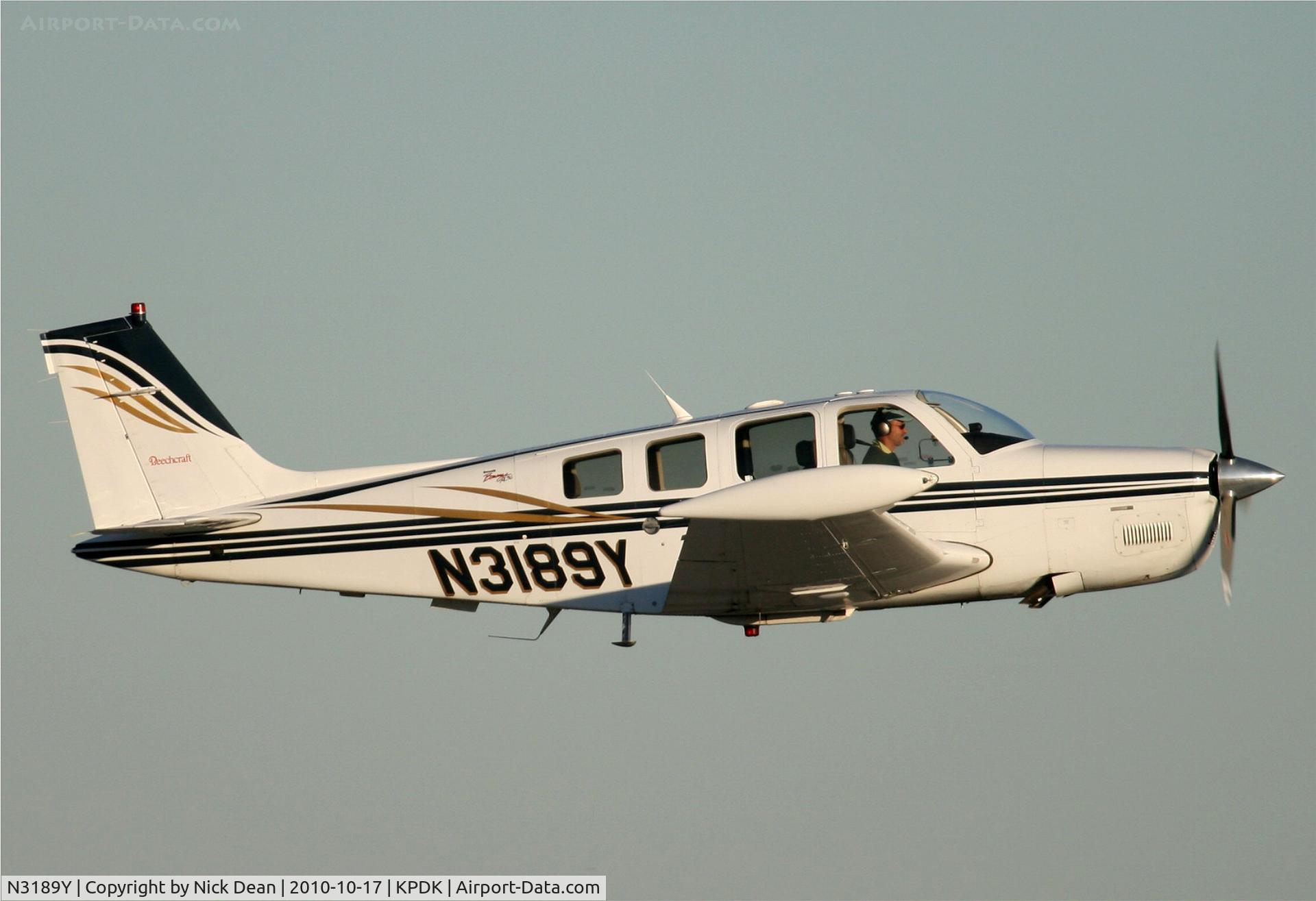 N3189Y, 2001 Raytheon Aircraft Company A36 Bonanza C/N E-3389, KPDK NBAA 2010