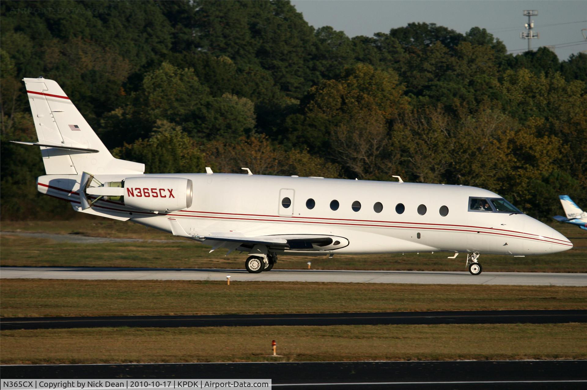 N365CX, 2002 Israel Aircraft Industries Gulfstream 200 C/N 075, KPDK NBAA 2010