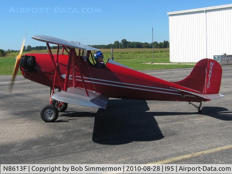 N8613F, Hughes 369D C/N 670127D, On the ramp at Kenton, Ohio