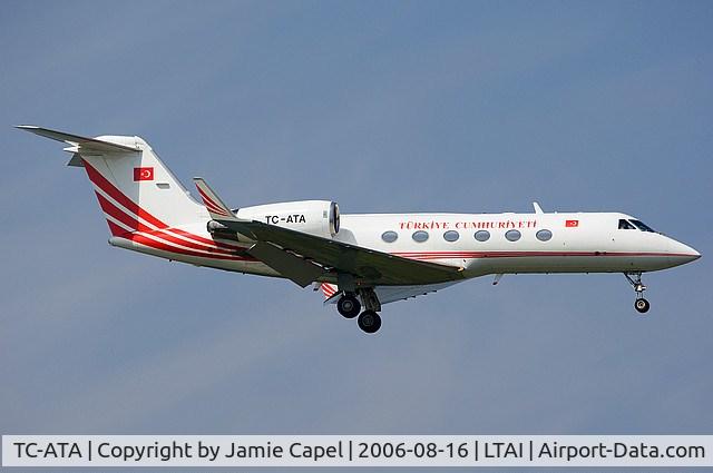 TC-ATA, 1988 Gulfstream Aerospace IV C/N 1043, Landing at Antlaya