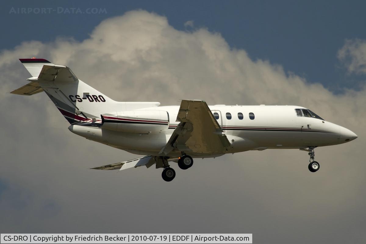 CS-DRO, 2006 Raytheon Hawker 800XP C/N 258775, short final RW07R