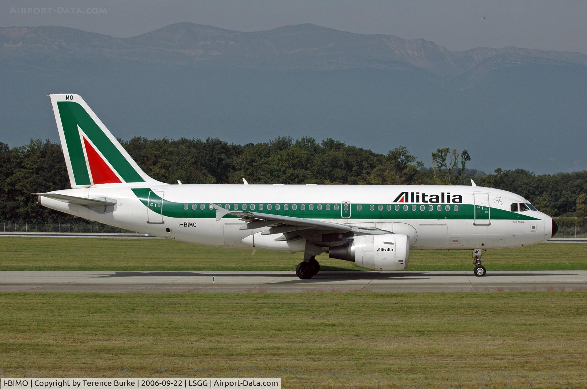 I-BIMO, 2002 Airbus A319-112 C/N 1770, Taxiing out at Geneva