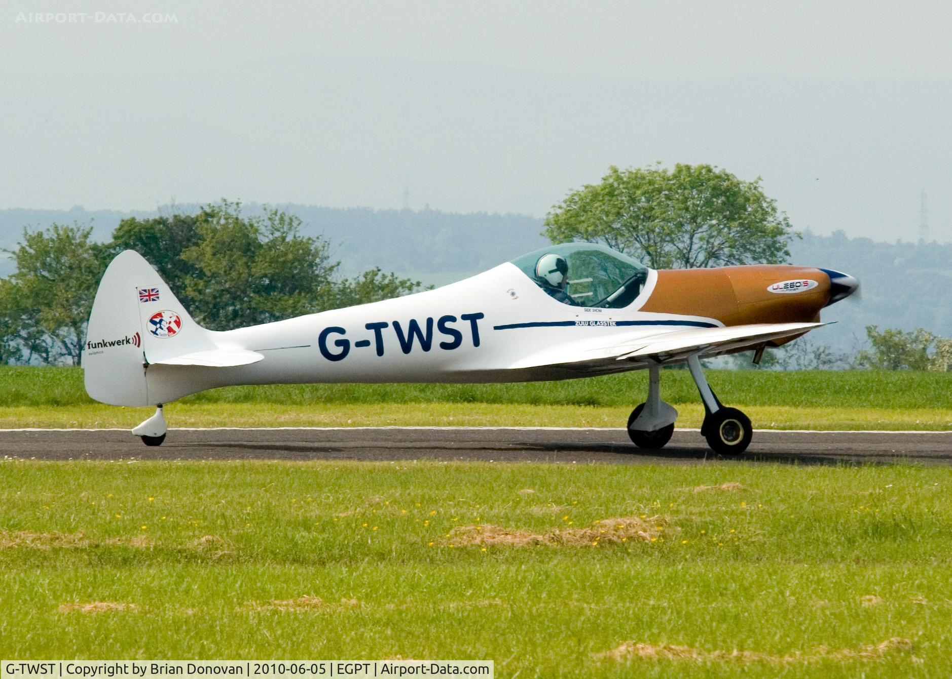 G-TWST, 2005 Silence Twister C/N PFA 329-14211, Twister Duo.
Heart of Scotland Airshow, Perth