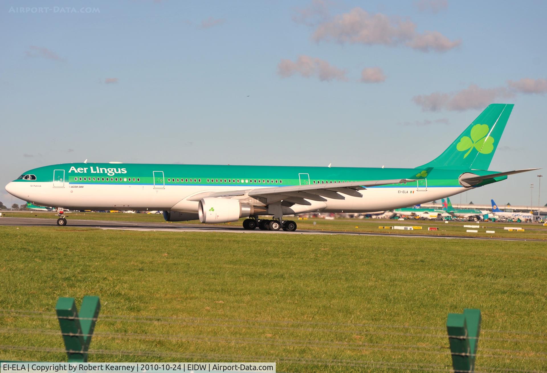 EI-ELA, 2010 Airbus A330-302X C/N 1106, Aer Lingus lining up