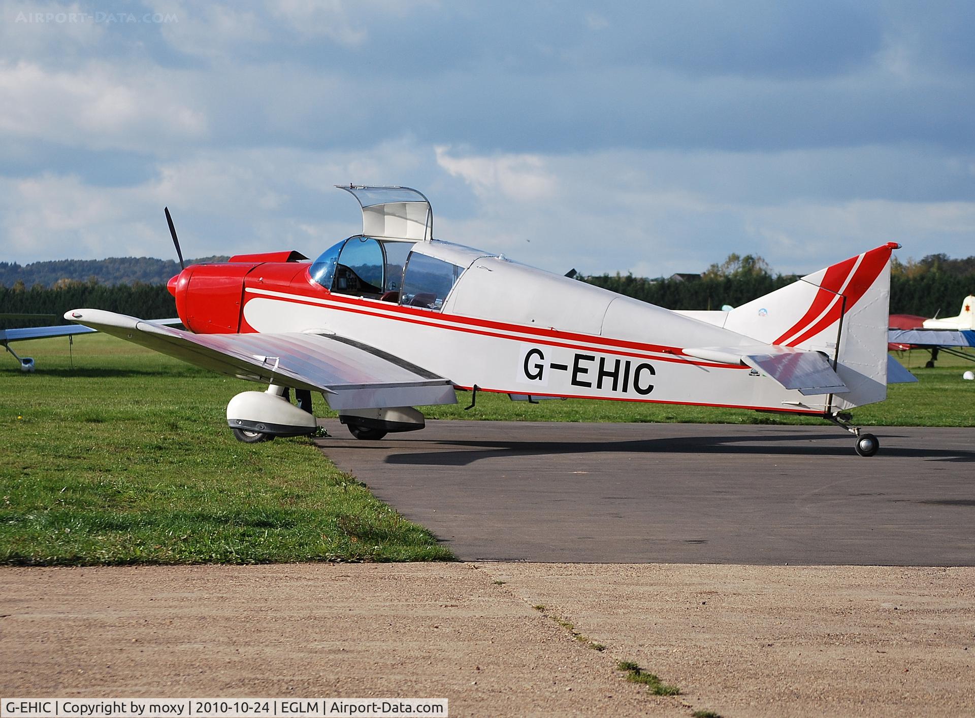 G-EHIC, 1961 Jodel D-140B Mousequetaire II C/N 53, Jodel D140B Mousquetaire at White Waltham.
Ex D-EHIC