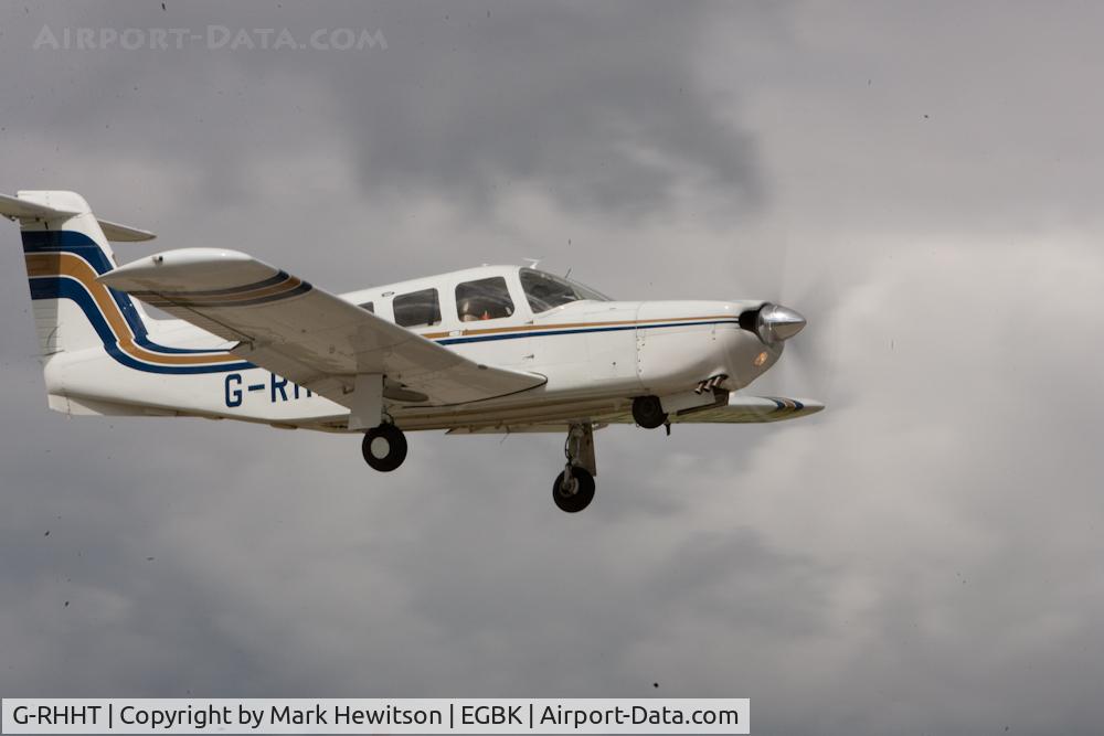 G-RHHT, 1978 Piper PA-32RT-300 Lance II C/N 32R-7885190, At Sywell