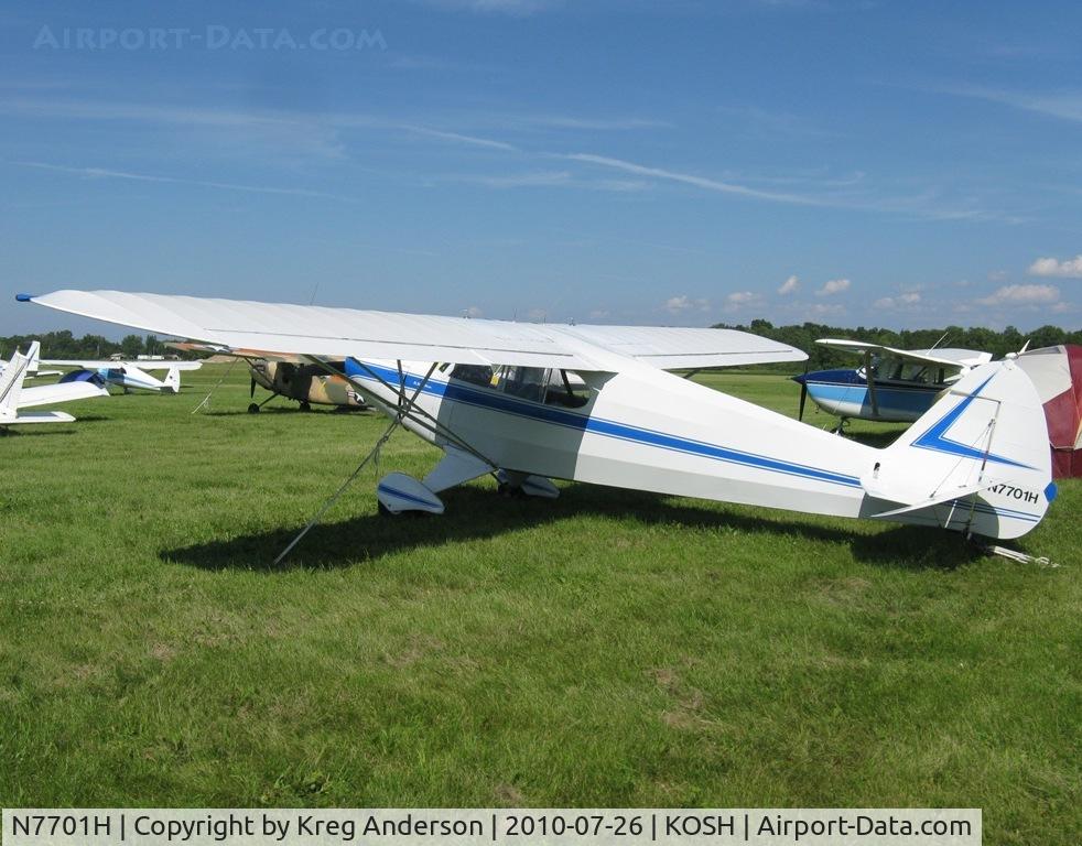N7701H, 1946 Piper PA-12 Super Cruiser C/N 12-592, EAA AirVenture 2010