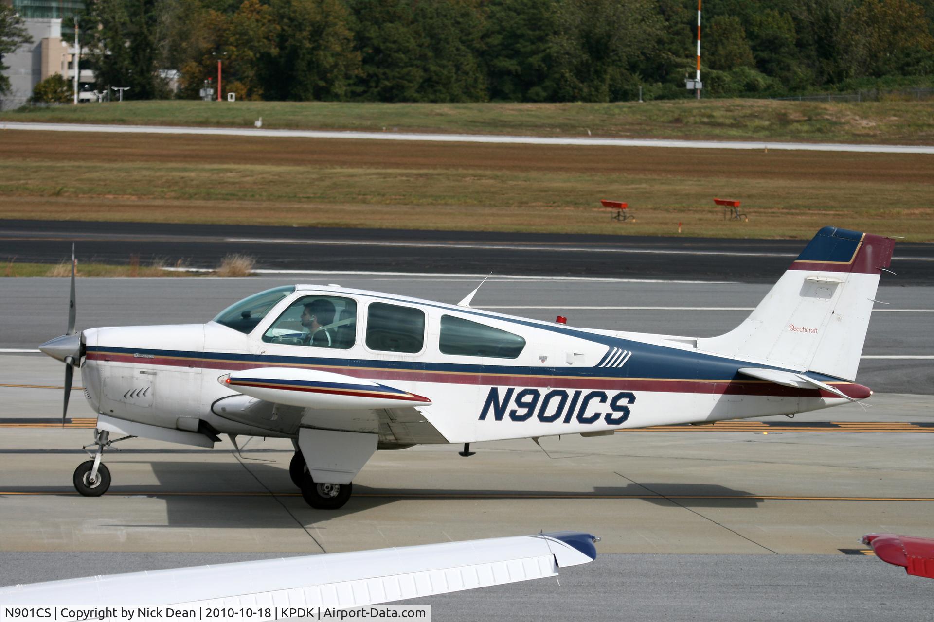 N901CS, 1990 Beech F33A Bonanza C/N CE-1477, KPDK NBAA 2010