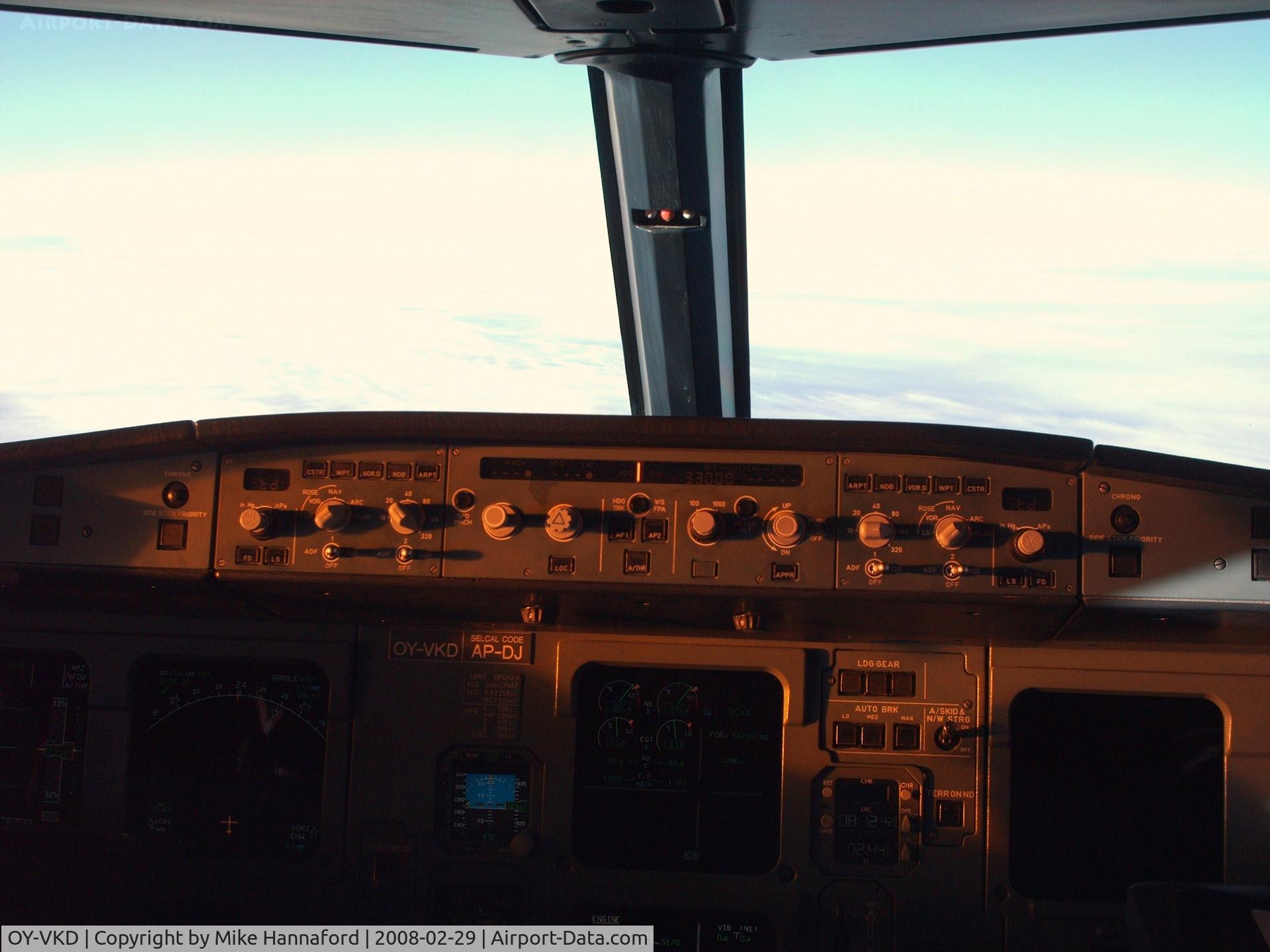 OY-VKD, 2003 Airbus A321-211 C/N 1960, En-route to LPA