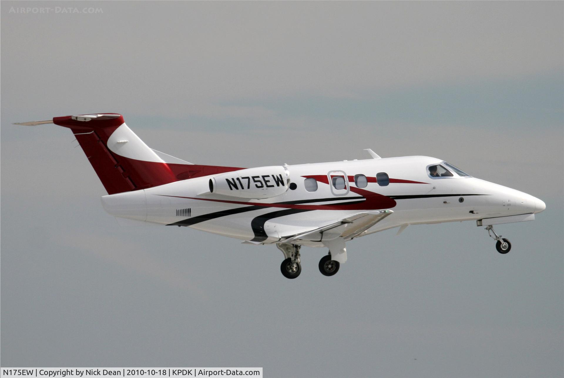 N175EW, 2008 Embraer EMB-500 Phenom 100 C/N 50000006, KPDK NBAA 2010
