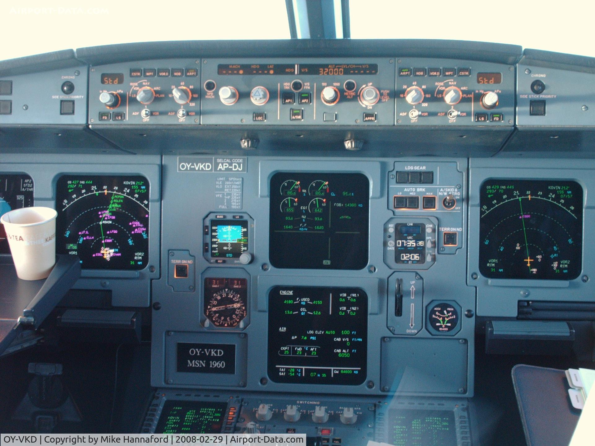OY-VKD, 2003 Airbus A321-211 C/N 1960, LPA