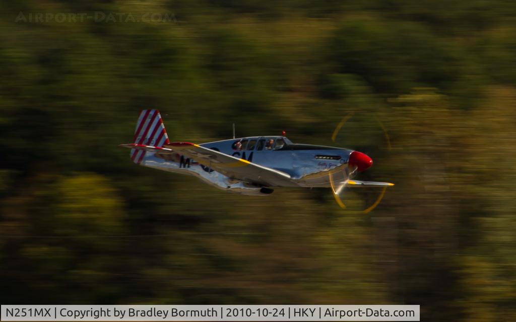 N251MX, 1943 North American P-51C-10 Mustang C/N 103-22730, The Collings Foundation TP-51C on a low pass.