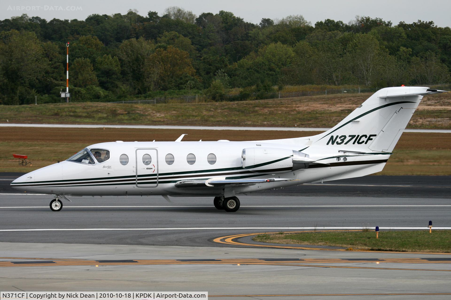 N371CF, Raytheon Aircraft Company 400A C/N RK-351, KPDK NBAA 2010