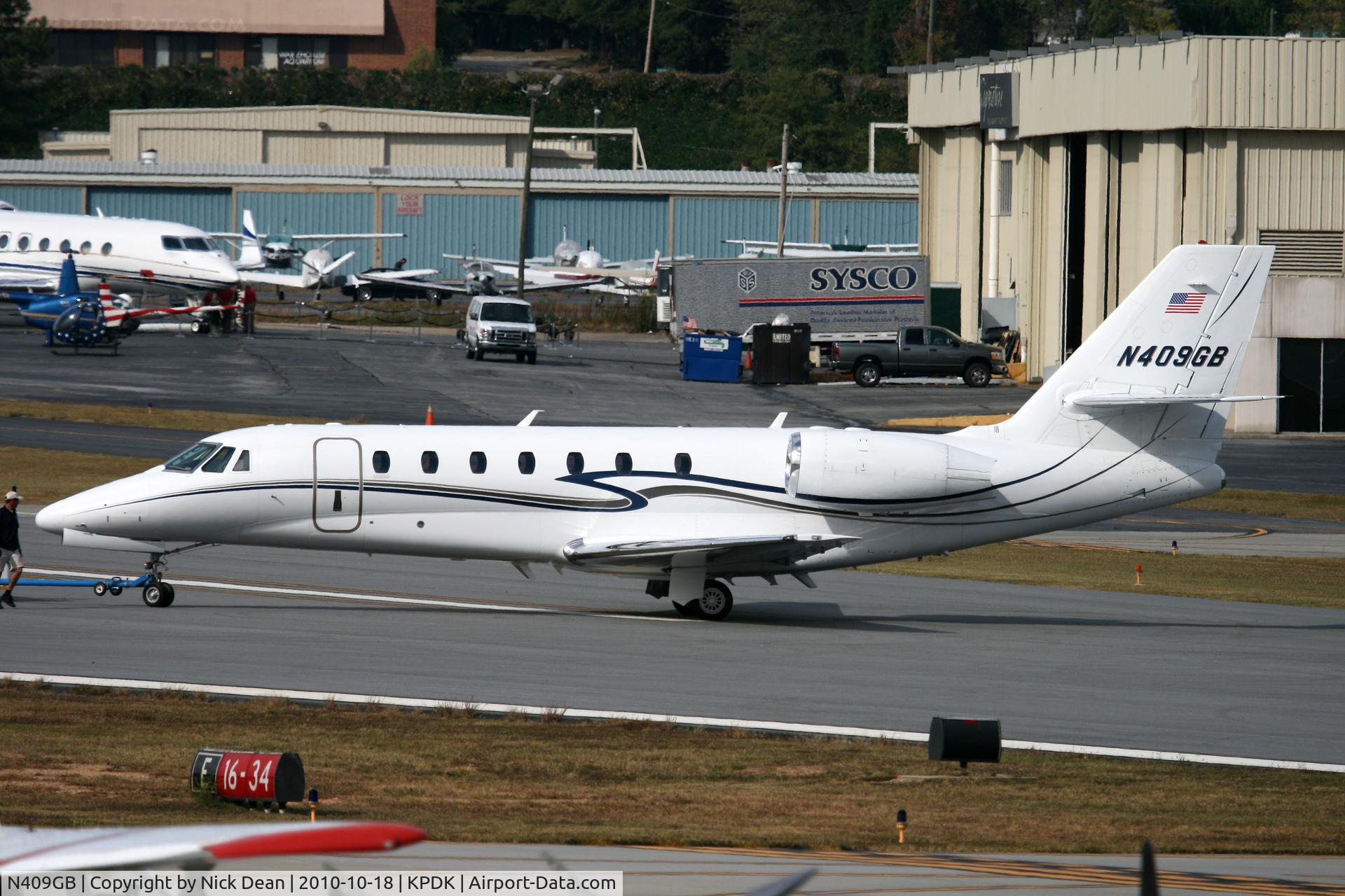 N409GB, 2004 Cessna 680 Citation Sovereign C/N 680-0006, KPDK NBAA 2010