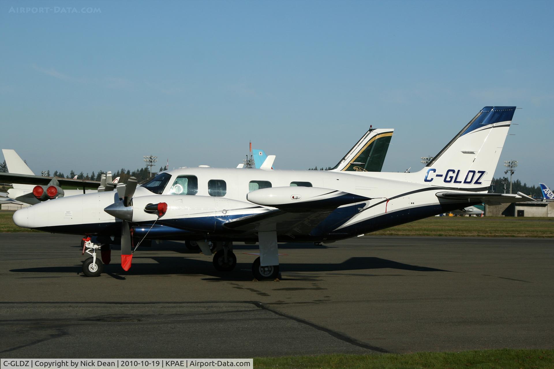 C-GLDZ, 1982 Piper PA-31T2 Cheyenne IIXL C/N 31T-8166063, KPAE