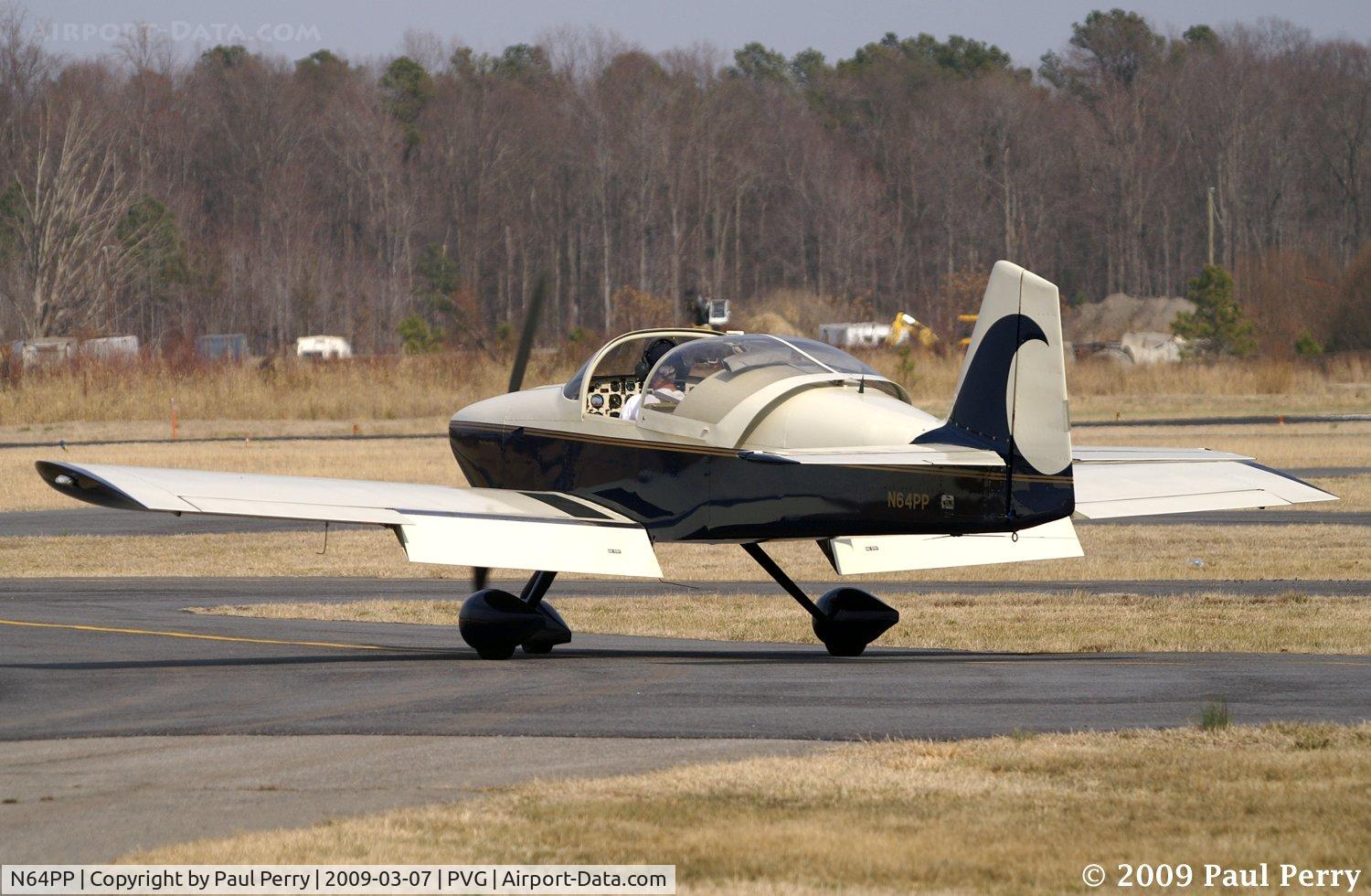 N64PP, 1998 Vans RV-6A C/N 60007, Taxiing from the hangars