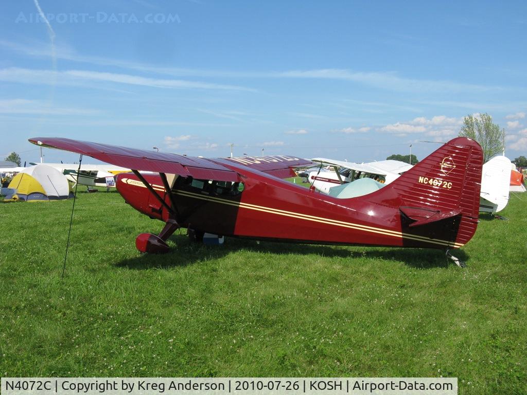 N4072C, 1949 Stinson 108-3 Voyager C/N 108-5072, EAA AirVenture 2010