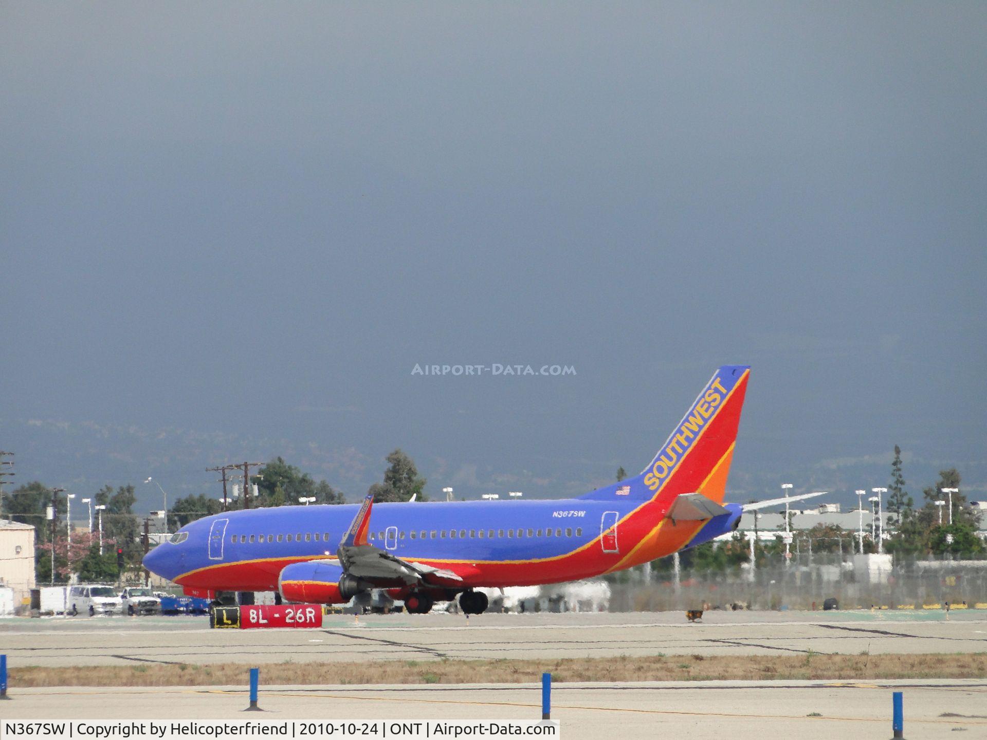 N367SW, 1993 Boeing 737-3H4 C/N 26578, Rolled out and entering taxiway to go to Southwest Terminal