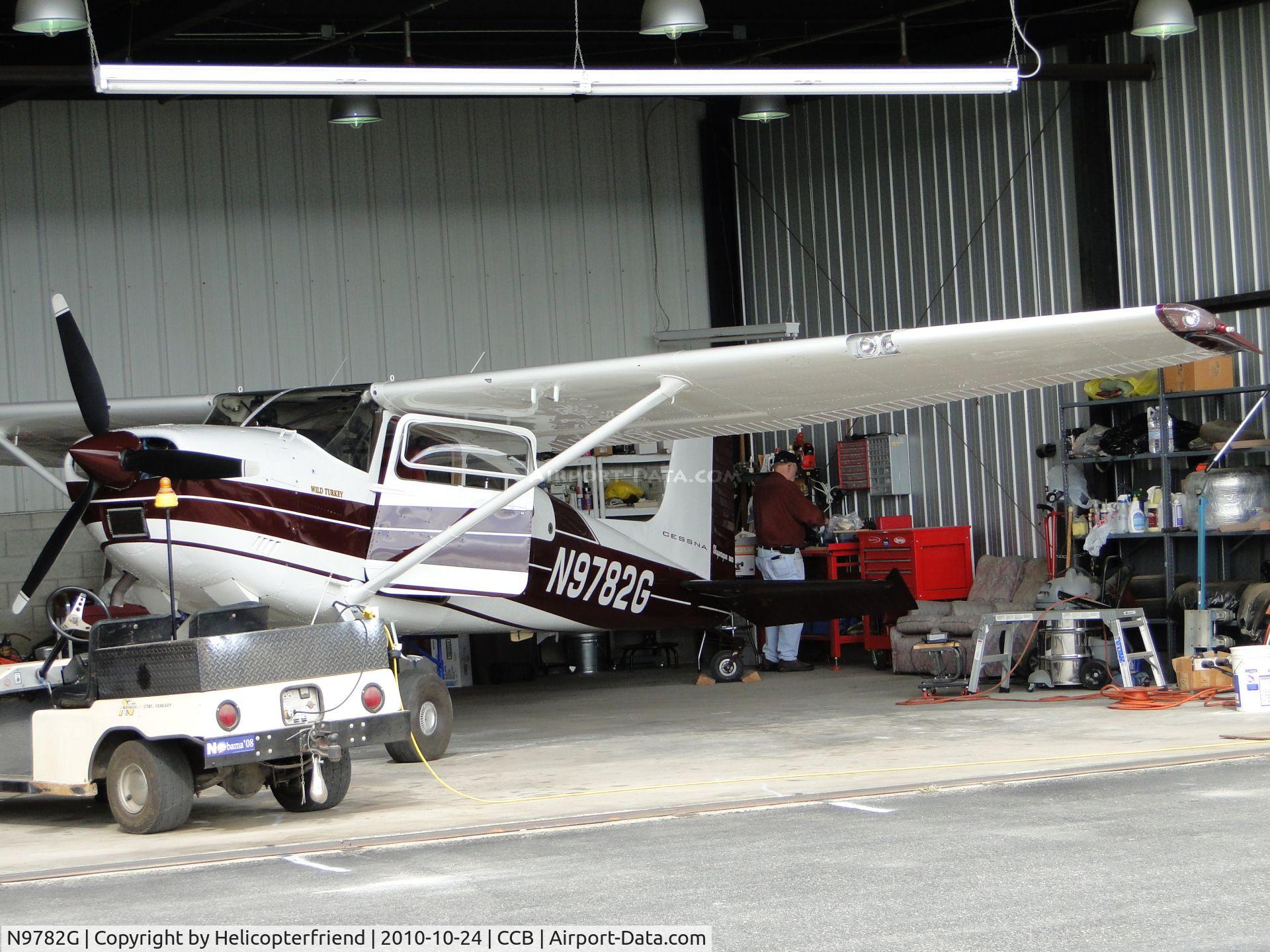 N9782G, 1972 Cessna 180H Skywagon C/N 18052282, Parked in the hanger