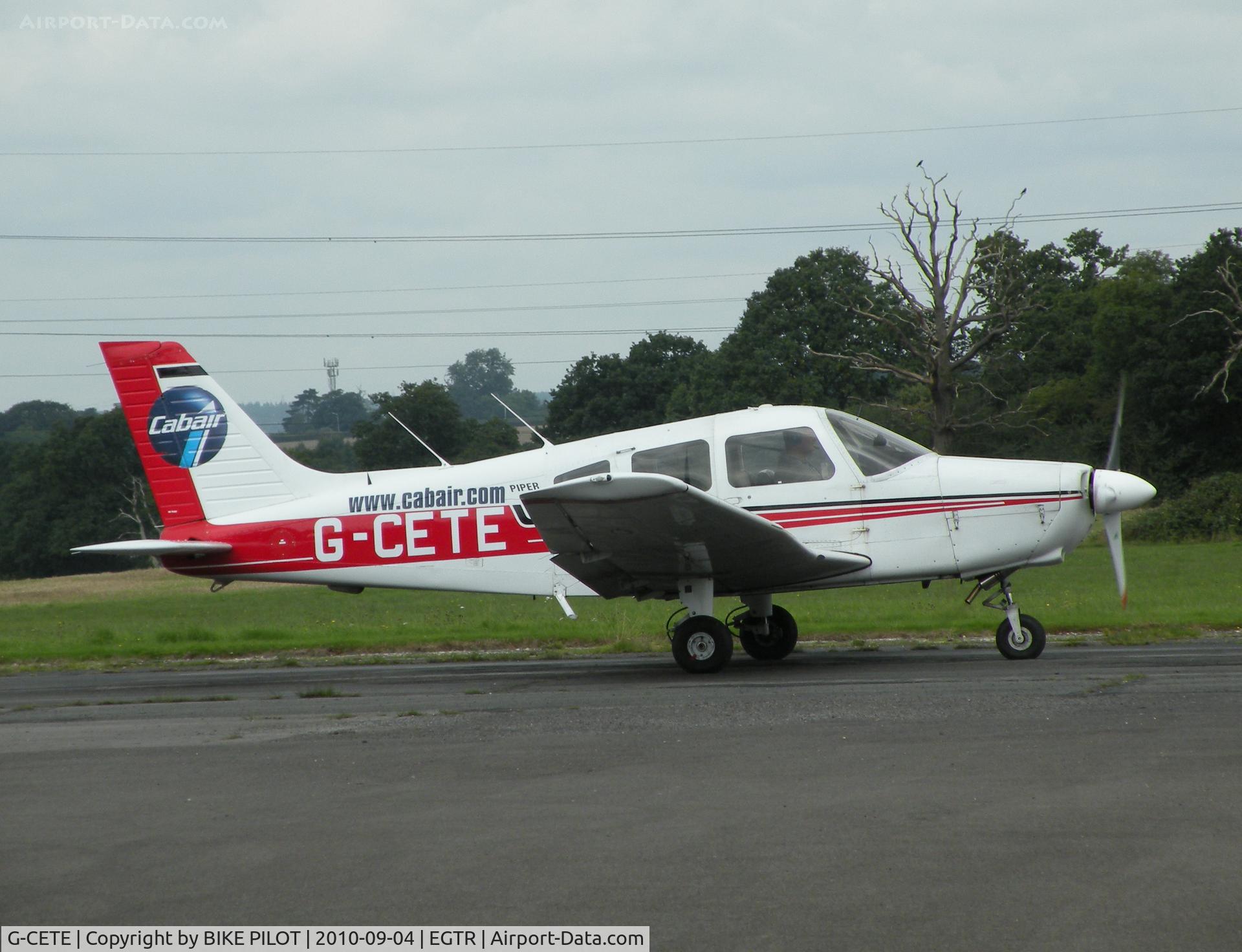 G-CETE, 2000 Piper PA-28-161 Cherokee Warrior III C/N 2842079, Rolling rwy 08.