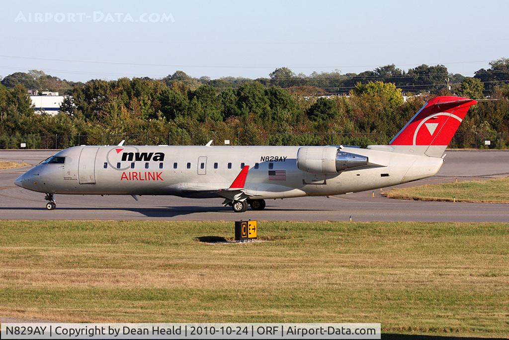 N829AY, 2005 Bombardier CRJ-200ER (CL-600-2B19) C/N 8029, Northwest Airlink (Pinnacle Airlines) N829AY taxiing to RWY 23 via Taxiway Charlie for departure to John F Kennedy Int'l (KJFK) as 